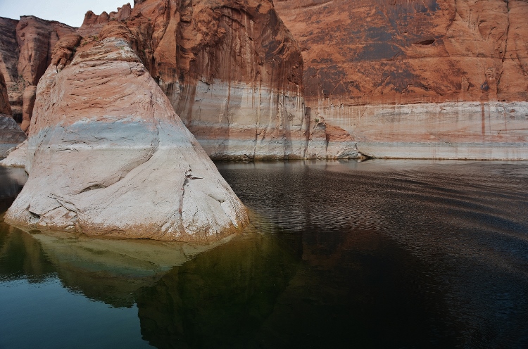 Rainbow Bridge boat tour on Lake Powell